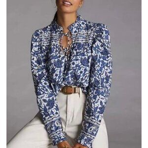 Love The Label Floral Blouse Top Blue White Peasant Boho Cottage Size Medium